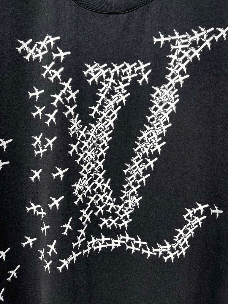 Louis Vuitton 2020 LV Planes Printed T-Shirt T-Shirt w/ Tags - Black T- Shirts, Clothing - LOU444485