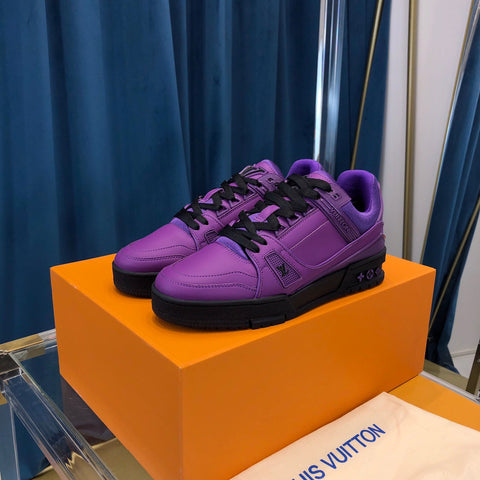 Louis Vuitton LV Trainer Sneaker Violet. Size 11.0