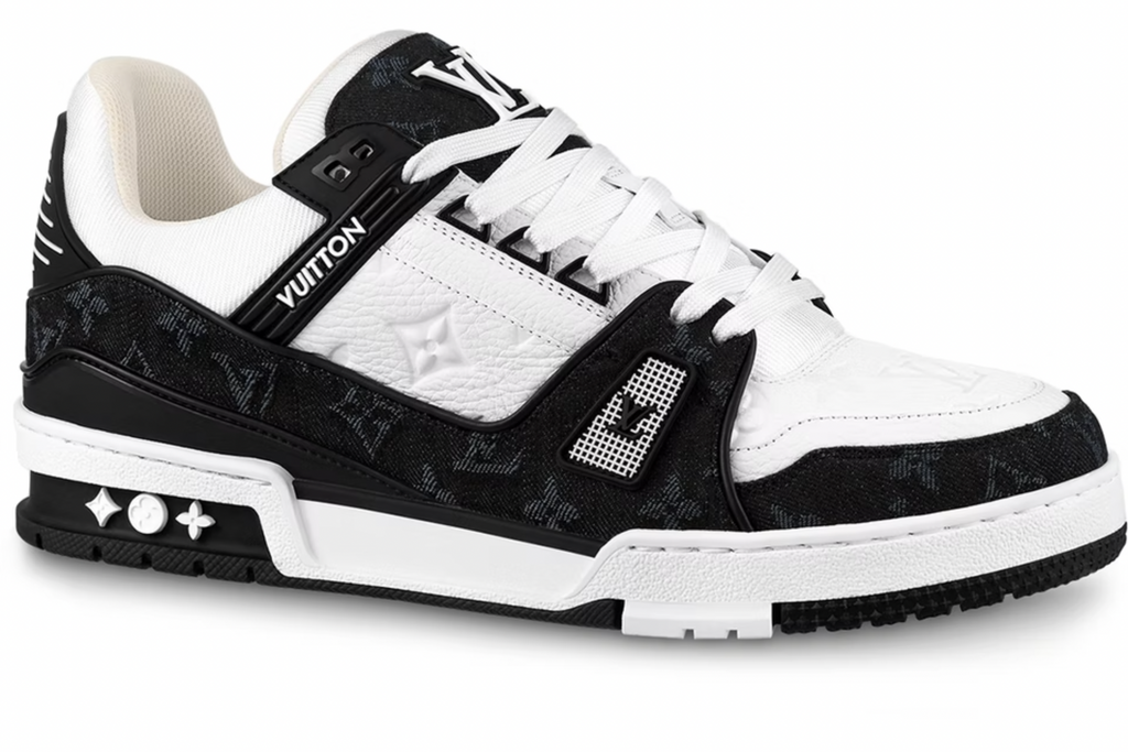 Louis Vuitton LV Trainer Sneaker White. Size 11.0