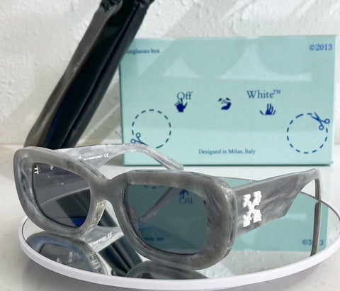 Off-White Carrara 50MM Oval Sunglasses Grey